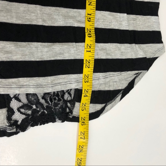 Pink Rose Back Lace Detail 3/4 Sleeve Tee L - Picture 8 of 8